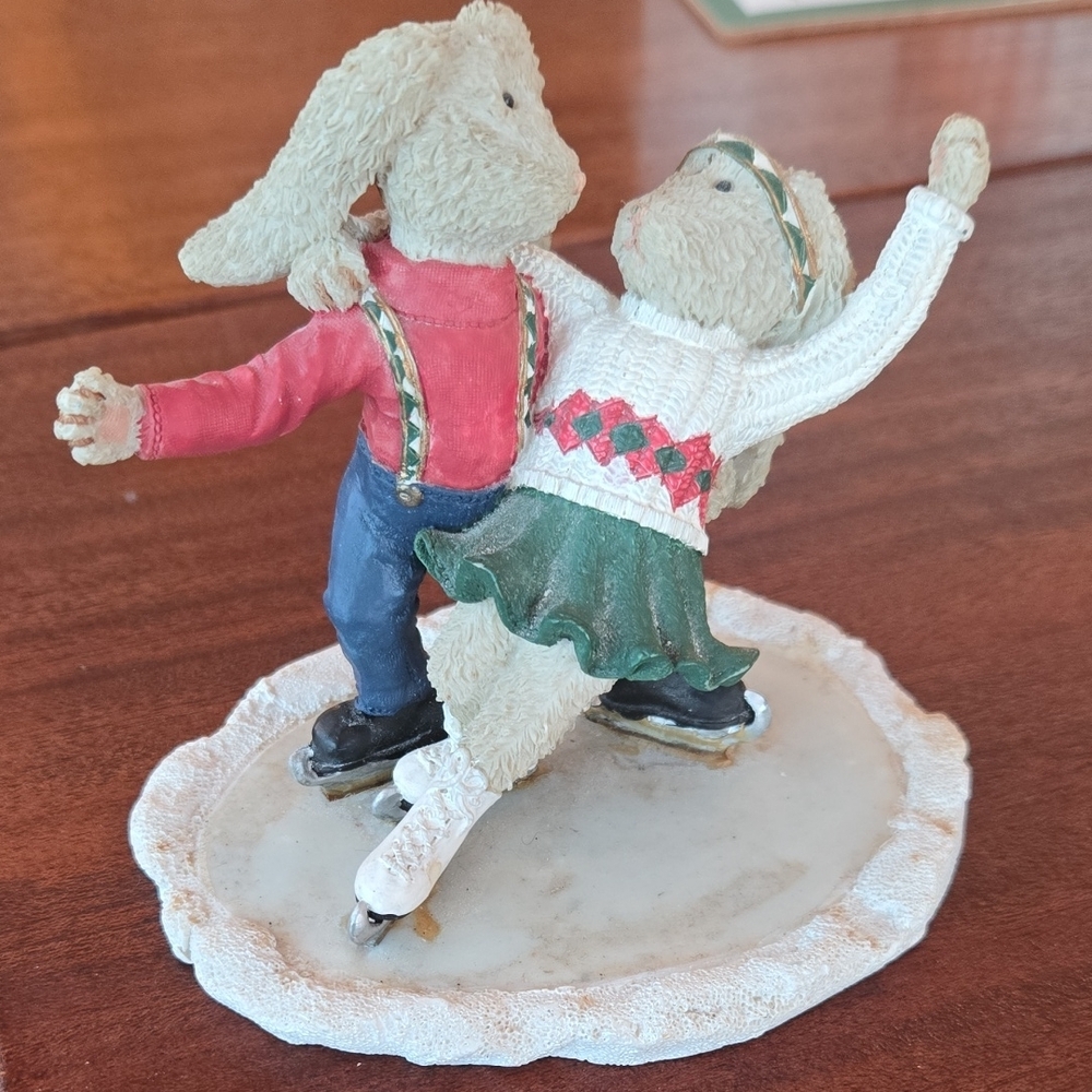 The Windsor Hares Of Cranbury Commons Bunny Ice Skating Figurine